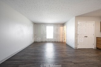 1702W W Michigan St in Indianapolis, IN - Building Photo - Building Photo