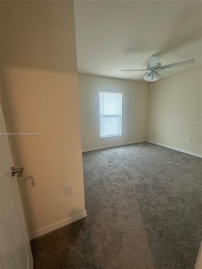 108 Dublin Cir in La Belle, FL - Foto de edificio - Building Photo