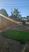 3618 Stanislaus St in Riverbank, CA - Building Photo - Building Photo