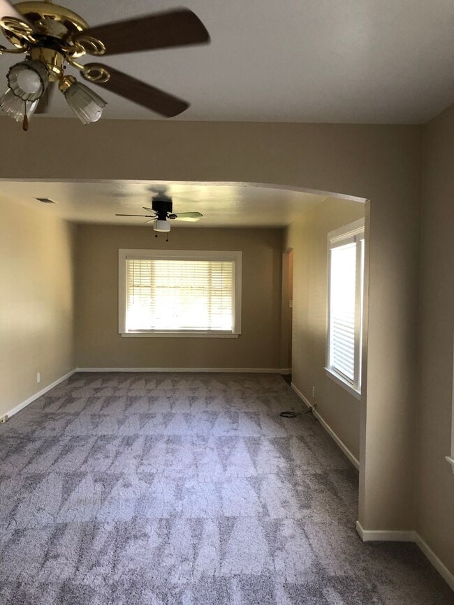 2149 Gerber Ave in Sacramento, CA - Building Photo - Building Photo