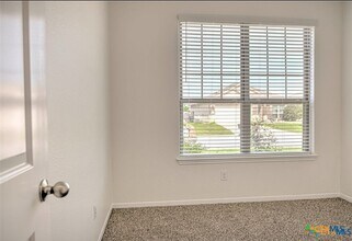 1070 Spring Terrace Loop in Temple, TX - Building Photo - Building Photo