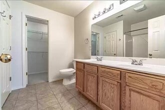805 SW Sandrock Rd in Bentonville, AR - Building Photo - Building Photo