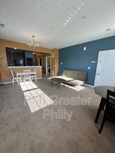 4471 Driftwood Dr in Philadelphia, PA - Building Photo - Building Photo