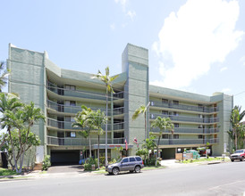 Sunset Shores Condos in Waialua, HI - Foto de edificio - Building Photo