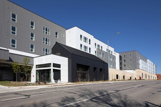 The Belleview in Kansas City, MO - Building Photo - Building Photo