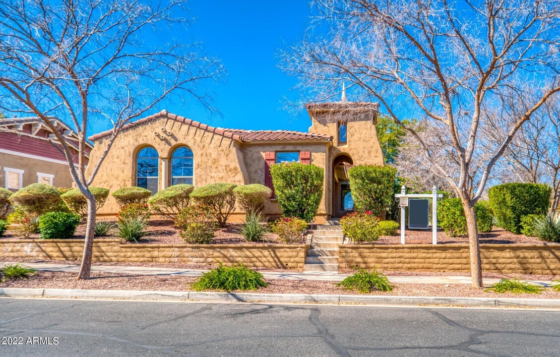 3986 Founder Cir in Buckeye, AZ - Building Photo