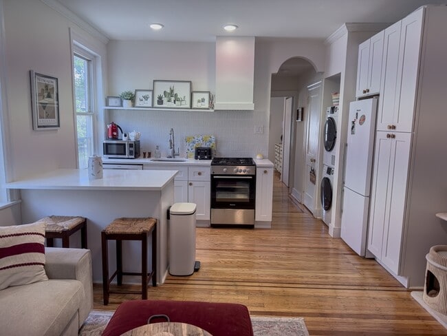property at 1223 N Franklin St