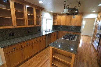 1715 Grizilo Dr in San Jose, CA - Building Photo - Building Photo