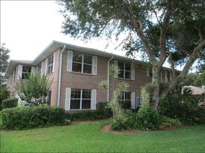 6750 Lone Oak Blvd in Naples, FL - Building Photo - Building Photo