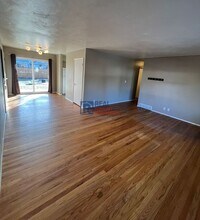 2013 W Lake St in Fort Collins, CO - Building Photo - Building Photo