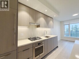 6138 Birney Ave in Vancouver, BC - Building Photo