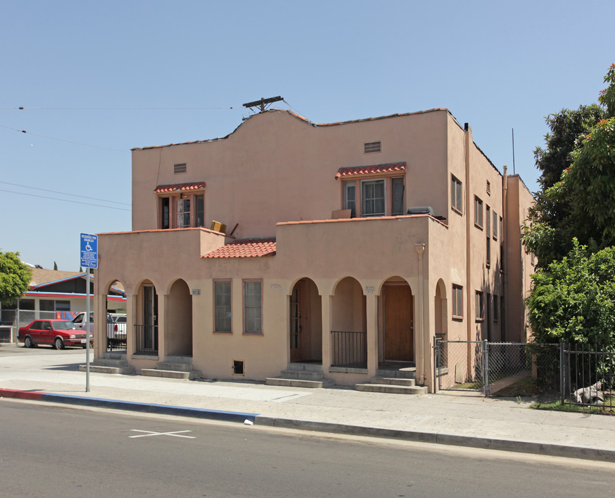 2510-2514 Saturn Ave in Huntington Park, CA - Foto de edificio