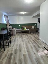 2746-3002746 Quince St in Prince George, BC - Building Photo