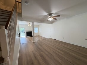 104 Franklin Ct in Flemington, NJ - Building Photo - Building Photo