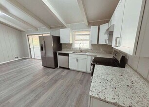 2609 County Line Rd SW in Atlanta, GA - Building Photo - Building Photo