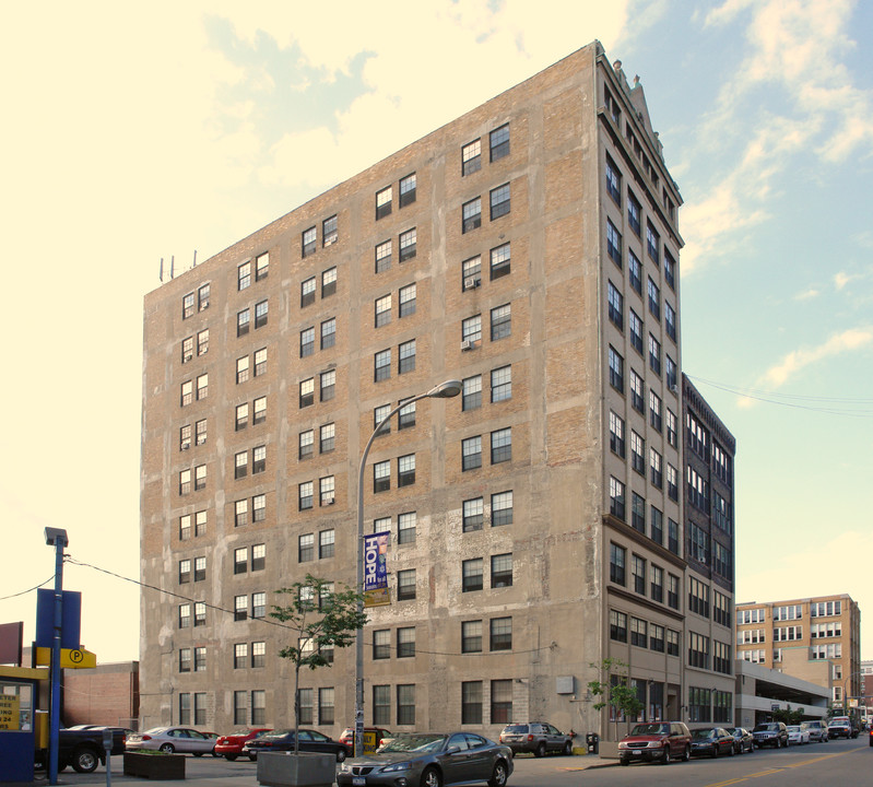 Holling Place Apartments in Buffalo, NY - Building Photo