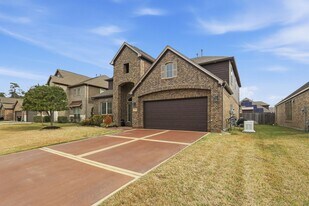 24714 Longwood Forest Dr in Spring, TX - Building Photo