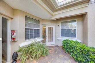 3955 Deer Crossing Ct in Naples, FL - Building Photo - Building Photo