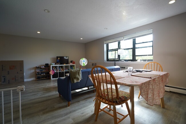 77 Mason Terrace in Brookline, MA - Building Photo - Building Photo