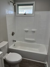 113 Keever Ave, Unit Lower in Buffalo, NY - Building Photo - Building Photo