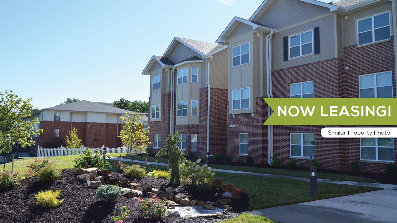 River Bluff Manor Senior Apartments in St. Louis, MO - Foto de edificio