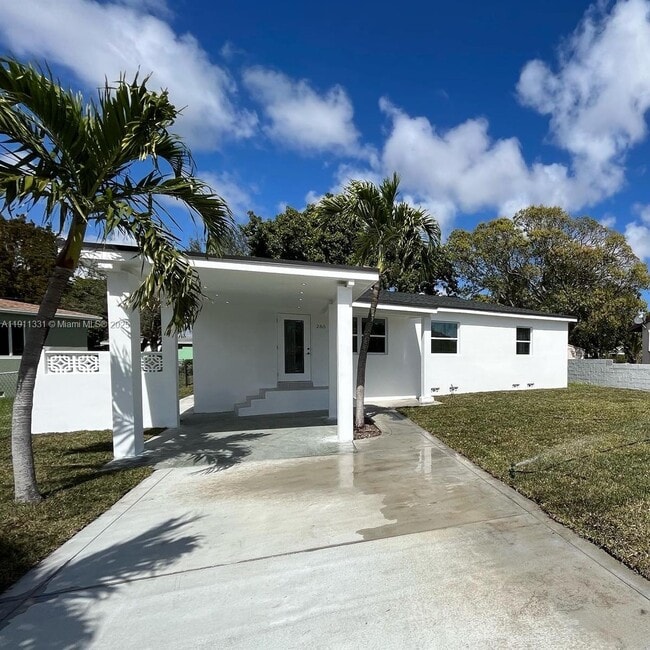 265 NW 130th St in North Miami, FL - Building Photo - Building Photo