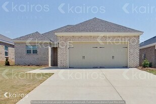 629 June St in Prattville, AL - Building Photo