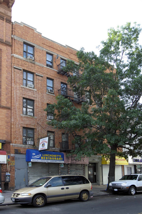 904 Morris Ave in Bronx, NY - Building Photo