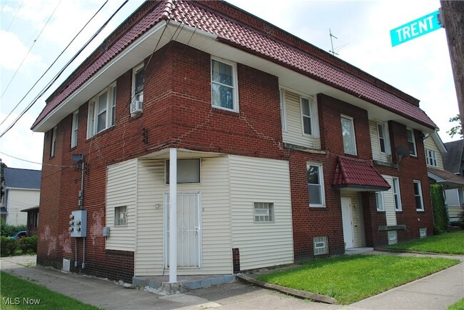 property at 3173 W 38th St