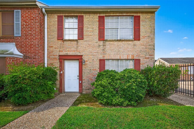 4064 Belle Park Dr in Houston, TX - Building Photo - Building Photo