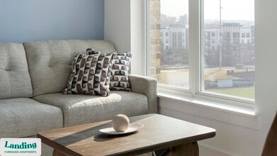 44 Braves Ave in Lawrenceville, GA - Building Photo - Building Photo