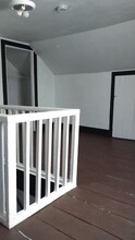 195 Main St, Unit 3 in Claremont, NH - Building Photo - Building Photo