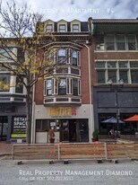 825 N Market St in Wilmington, DE - Building Photo
