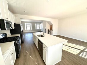 856 New Castle Landing Dr in Middletown, DE - Building Photo - Building Photo