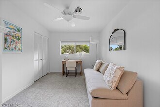 1340 Crayton Rd in Naples, FL - Building Photo - Building Photo