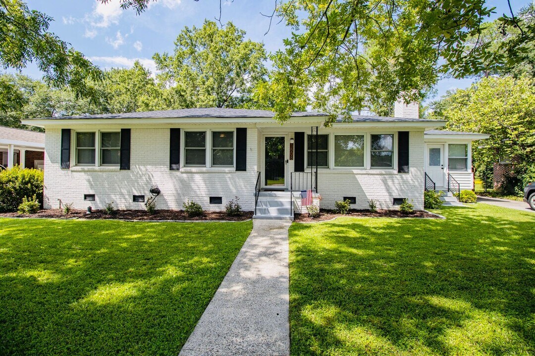 1508 Hollyberry Ln in West Columbia, SC - Building Photo