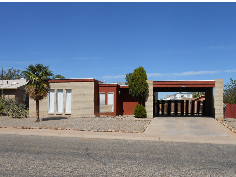 5111 Paseo Las Palmas in Sierra Vista, AZ - Building Photo