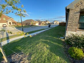 384 Mohan Dr in Royse City, TX - Building Photo - Building Photo