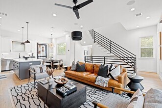 2717 Drew St in Houston, TX - Building Photo - Building Photo