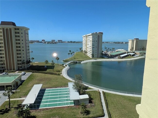 property at 4575 Cove Cir