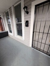 2407 W Jefferson St in Louisville, KY - Building Photo - Building Photo