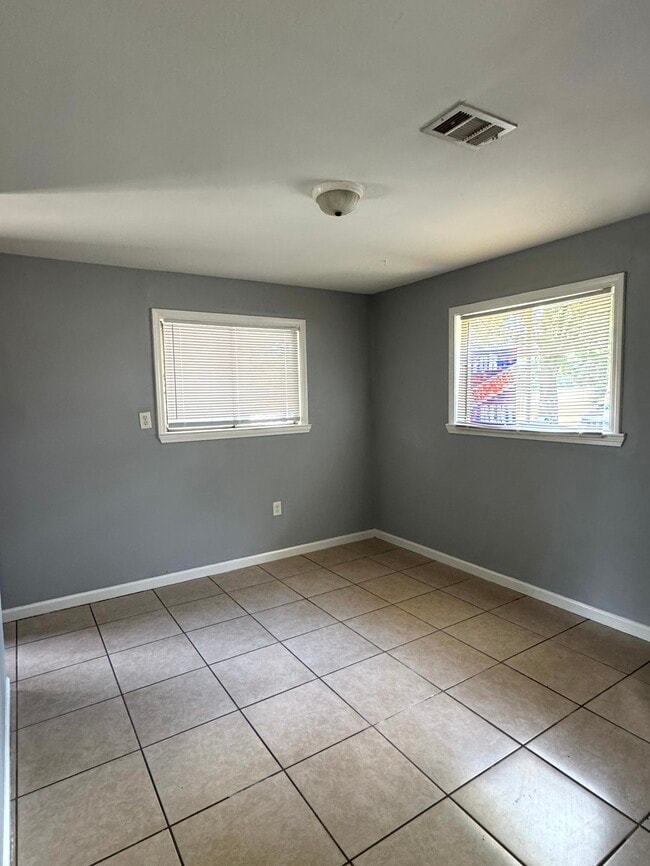 8630 Corlett Dr in Baton Rouge, LA - Building Photo - Building Photo