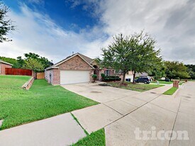 8622 Granville Dr in Dallas, TX - Building Photo