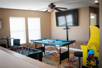 4913 Lazy Day Ct in Las Vegas, NV - Building Photo - Building Photo