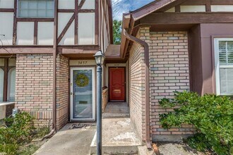 3459 Greystone Dr in Austin, TX - Foto de edificio - Building Photo
