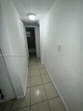 1350 NE 119th St-Unit -135004 in North Miami, FL - Foto de edificio - Building Photo