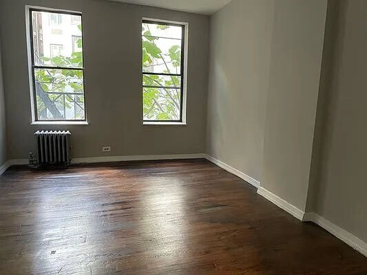 231 E 4th St, Unit 5B in New York, NY - Foto de edificio