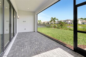 20428 Estero Xing Blvd in Estero, FL - Building Photo - Building Photo