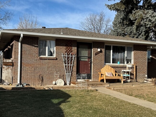 property at 1307 Merl Pl