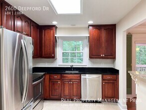 2600 Deepford Dr in Woodbridge, VA - Building Photo - Building Photo
